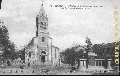 SETIF L EGLISE ET LE MONUMENT AUX MORTS.jpg